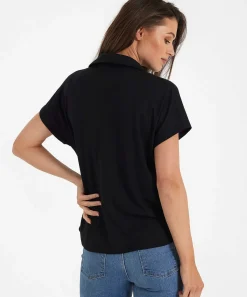 * Essentials Polo Blusa