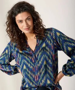 Blusa Kyra Con Motivo De Rayas Transparentes Danee