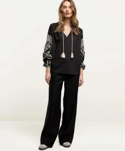 Blusa Summum Bordada