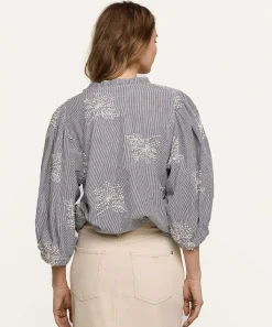 Blusa Summum Bordado Flores