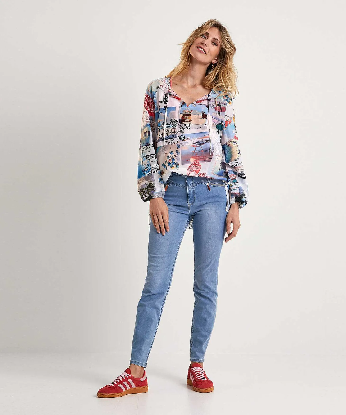 Blusa Tipo Tunica Deportiva De Marc Cain Con Estampado Fotografico