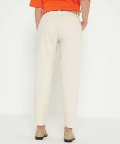 Chino Summum Con Ribetes Llamativos