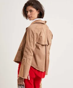 Gabardina Corta Definitiva