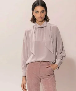 Luisa Cerano Blusa Sedosa Con Lazo