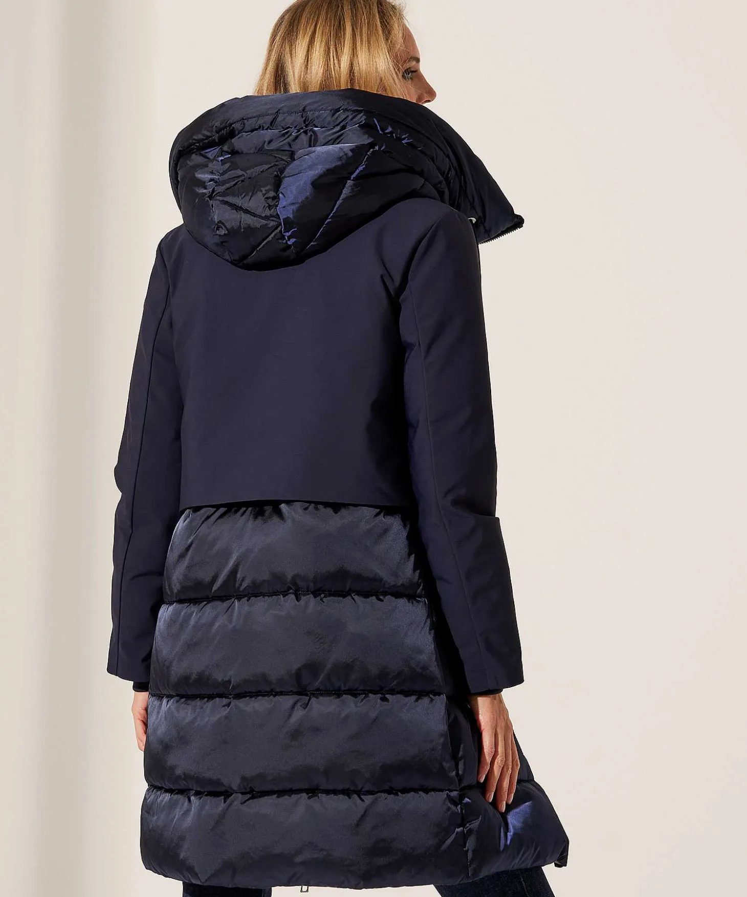 Milestone Abrigo De Invierno De Media Longitud Rihanna