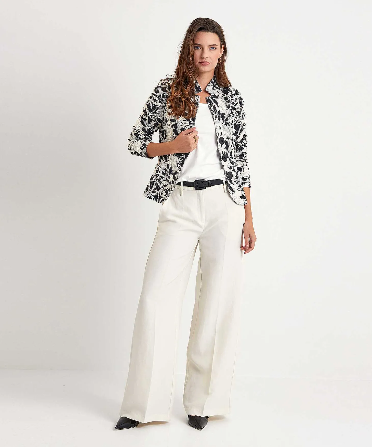 Ml Colecciones Estructura Blazer Flores Negro Blanco
