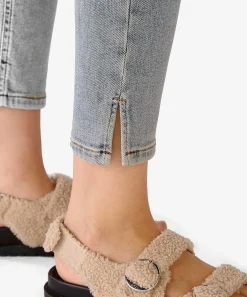 Oui Vaqueros Capri Con Aberturas Ajustadas