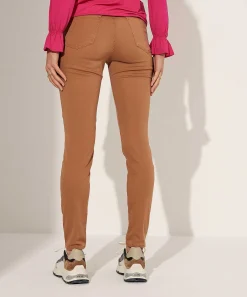 Pantalon Brax Con Cremalleras Shakira