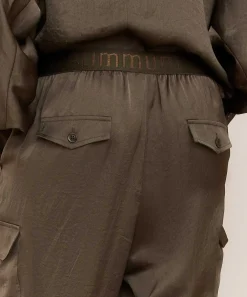 Pantalones Cargo Sedosos Summum