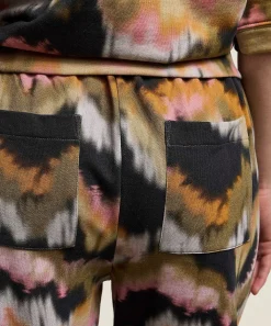 Pantalones Deportivos Summum Con Estampado Acuoso