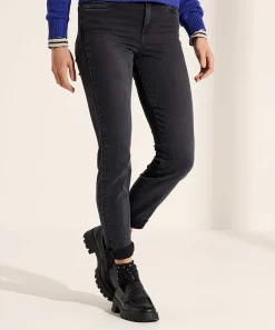 Vaqueros Brax Con Doble Costura Lateral Shakira